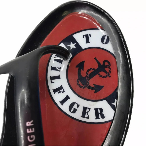Tommy Hilfiger Black Red Nautical Flat Sandals Rubber Flip Flops  Women’s 7 - Picture 2 of 7